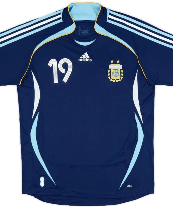 Camisa Retrô Argentina Away Copa do Mundo 2006 "Messi" N°.19