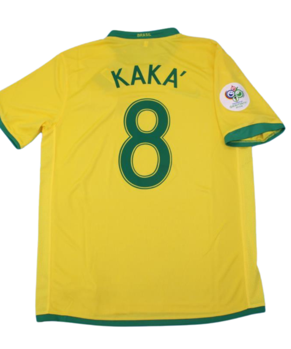 Camisa Retrô Brasil Home Copa do Mundo Versão 2006 "Kaká" N°.8