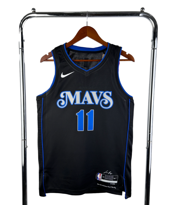 Regata NBA Dallas Mavericks Nike Authentic Irving 11 - Preta
