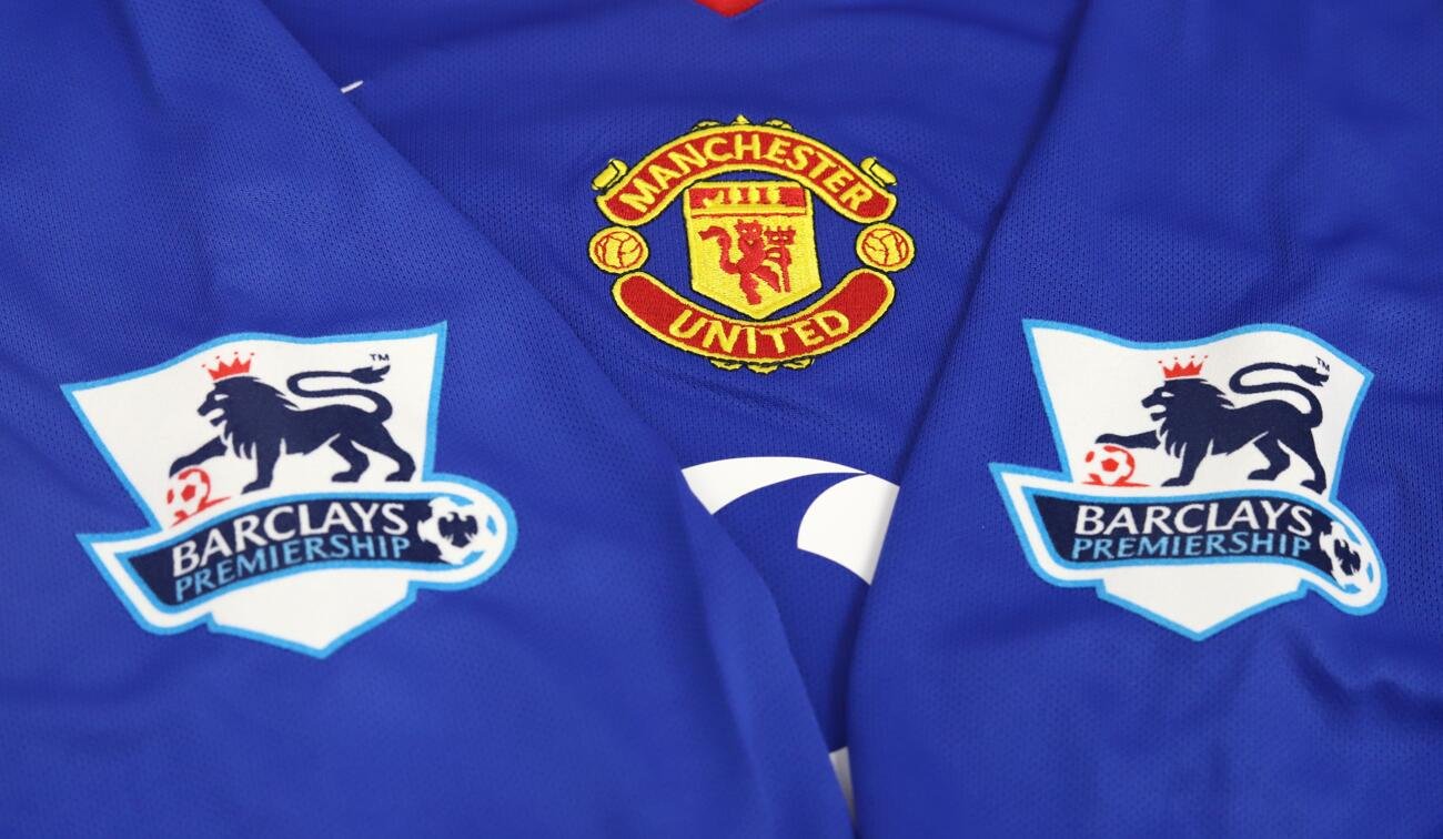 Camisa Manchester United Away 05/06 - Versão Retrô "Rooney" Nº 8 - Imagem 3