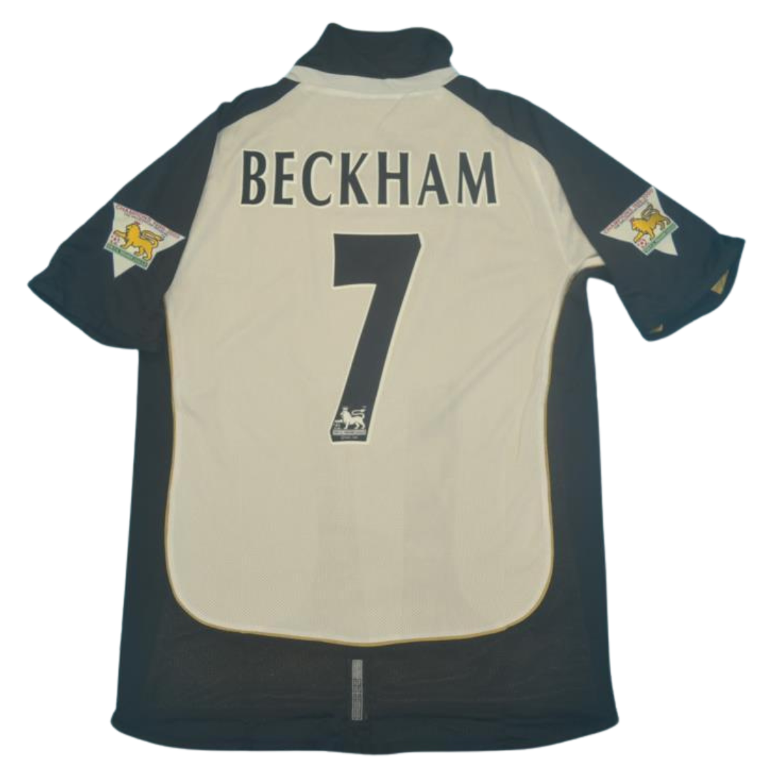Camisa Manchester United Reservible Mode 00/01 - Versão Retrô "Beckham" Nº 7 - Imagem 2