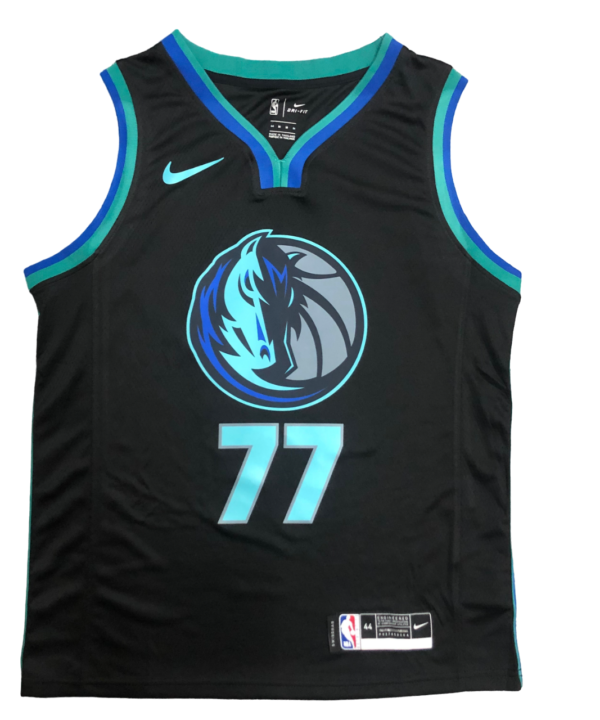 Regata NBA Dallas Mavericks City Edition Nike Authentic Doncic 77 - Preta