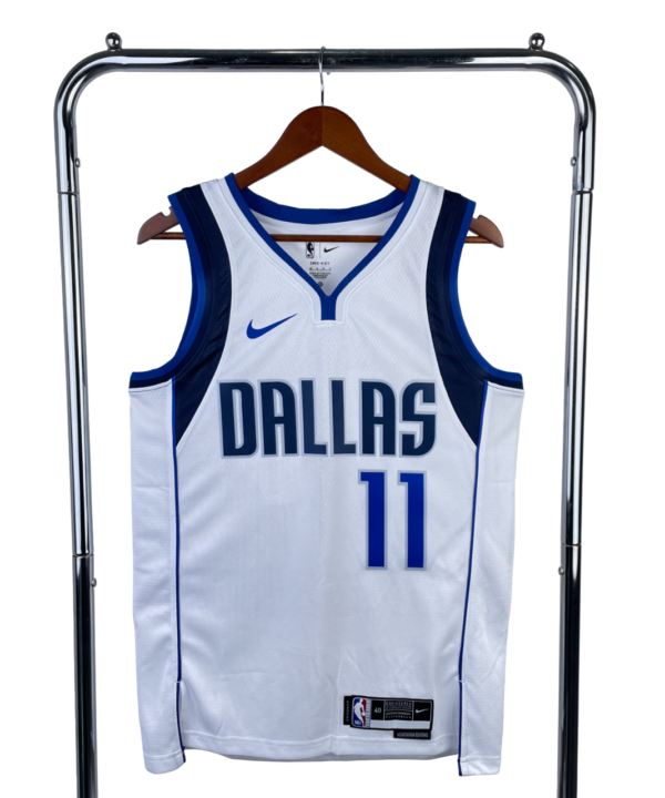 Regata NBA Dallas Mavericks Nike Authentic Irving 11 - Branca