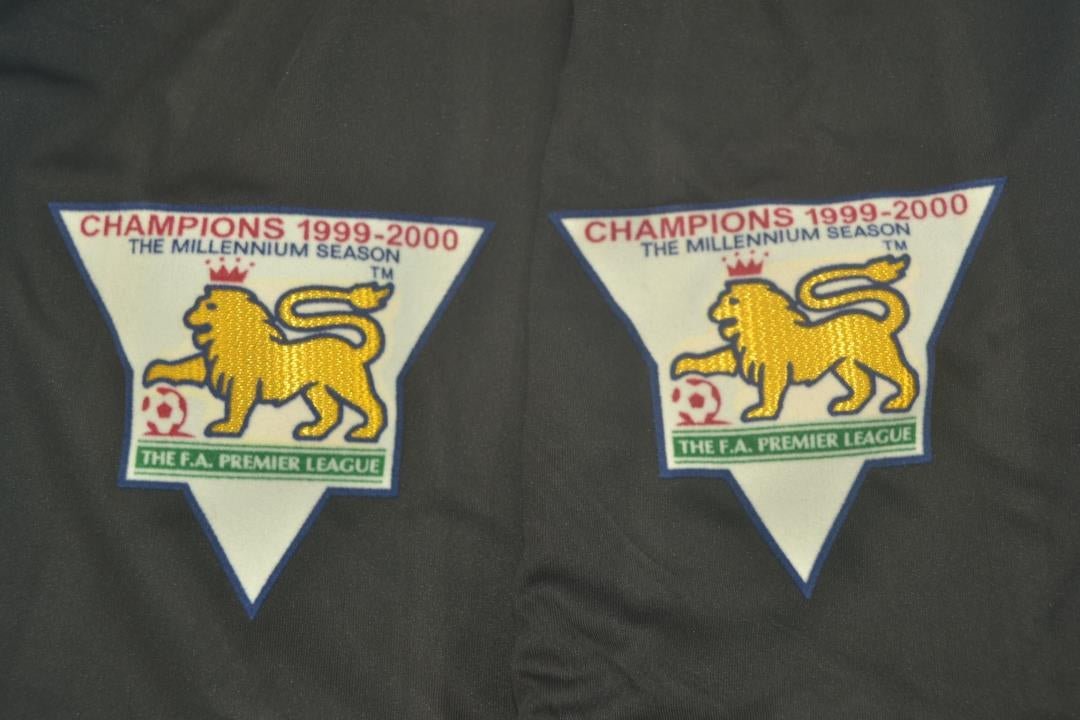 Camisa Manchester United Reservible Mode 00/01 - Versão Retrô "Beckham" Nº 7 - Imagem 23