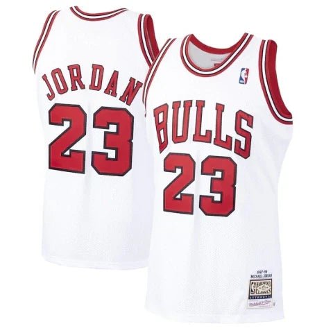 Regata NBA Chicago Bulls Retrô 1997 - 1998 Mitchell & Ness Authentic Jordan 23 - Branca